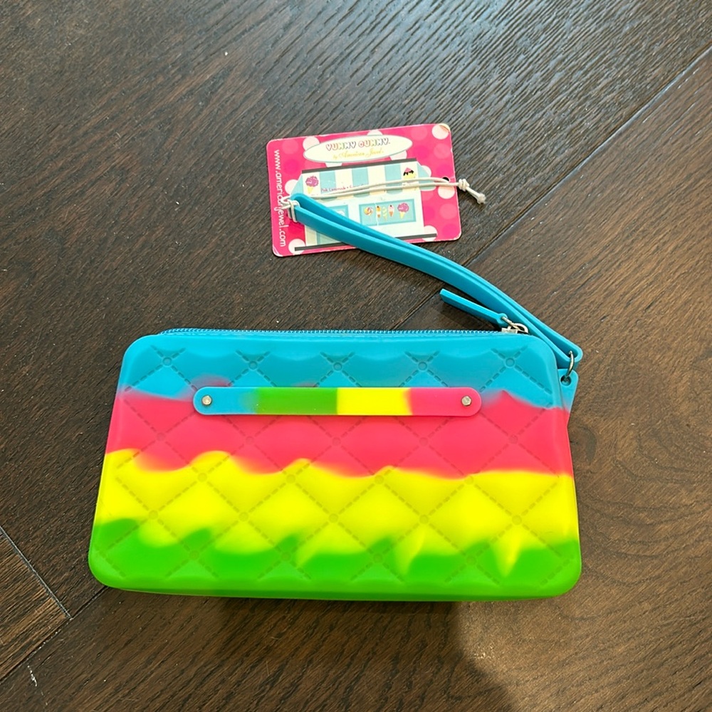 Yummy gummy wristlet pouch